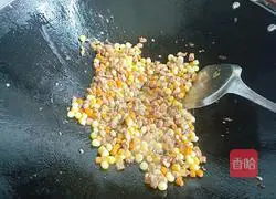 Illustration of how to make five-color fried rice 5