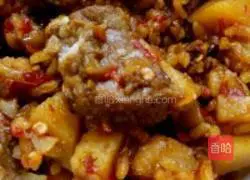 Illustration of how to make braised pork ribs with rice 9