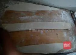 Illustration of how to make wontons 8