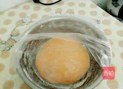 Pumpkin steamed buns (1) Two-color twist roll recipe 4