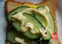 Illustration of how to make a lazy sandwich 5