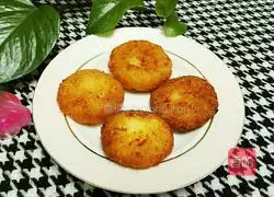 Fried potatoes Illustration of how to make cakes 12