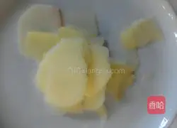 Illustration of making fruit sandwich 3