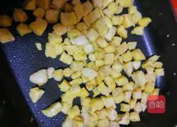 Illustration of how to make delicious fried steamed buns 9