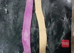 Illustration of how to make shoe steamed buns 8