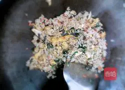 Illustration of how to make egg fried rice 5