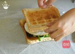 Illustration of how to make pocket toast sandwich 8