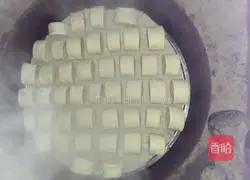 Illustration of how to make handmade steamed buns 3