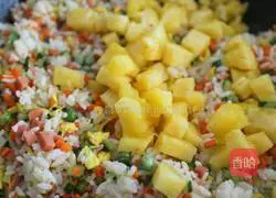 Pineapple Fried Rice Recipe Illustration 9