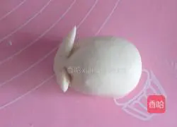 Illustration of how to make little rabbit steamed buns 6