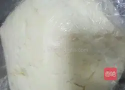 Illustration of how to make cabbage and pork buns 1