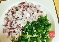 Illustration of how to make kimchi pancake 4