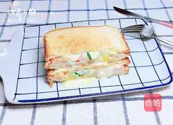 Illustration of how to make fried cheese crab sandwich (5-minute quick meal) 13