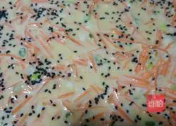 Illustration of how to make carrot and egg pancakes 14