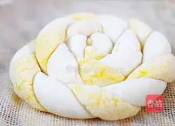 Illustration of how to make lollipop steamed buns 6