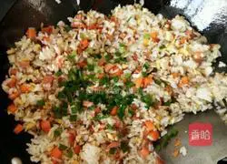 Illustration of how to make special fried rice 3