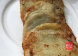 Illustration of how to make pan-fried potato pancakes 9