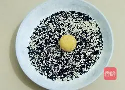 Illustration of how to make fried sesame pumpkin cake 8