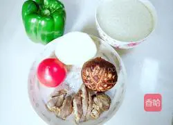 Illustration of how to make potato and sausage braised rice 2