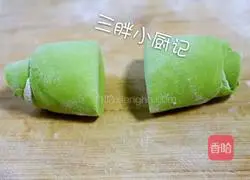 Illustration of how to make rose steamed buns 16