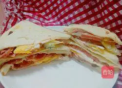 Illustration of how to make breakfast sandwiches 18