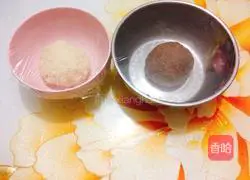 Illustration of how to make two-color steamed buns 4