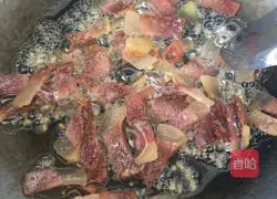 Illustration of how to make bean rice dumplings 6