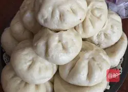 Illustration of how to make meat buns 8