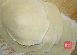 Illustration of how to make shepherd's purse and ingot dumplings 10