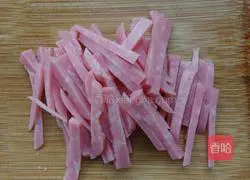 Illustration of how to make fried noodles with eggs 2