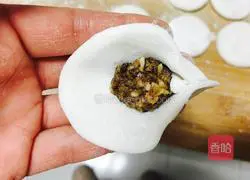 Illustration of how to make glutinous rice balls 8