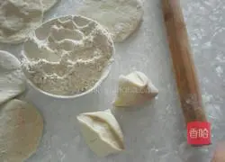 Illustration of how to make meat buns 2