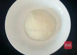 Illustration of making dough sesame cake 2