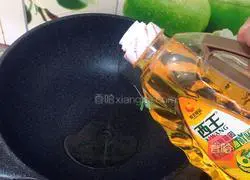 Illustration of how to make braised pork ribs with rice 6