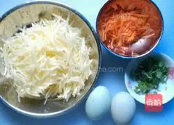 Breakfast~Illustration of how to make potato omelette 1
