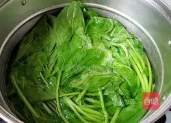 Illustration of how to make vegetable pancakes 5