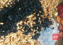 Illustration of making multigrain steamed buns 5