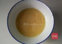 Illustration of how to make egg and leek pie 4