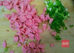 Rose Egg Fried Rice Recipe Illustration 1