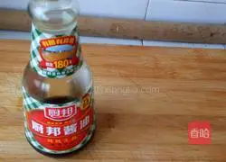 Illustration of how to make pickled cabbage and meat buns 3