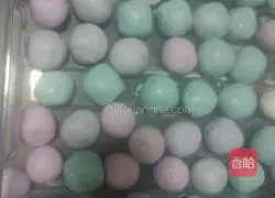 Illustration of how to make colorful glutinous rice balls 5