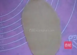 Illustration of making red bean paste cake 4