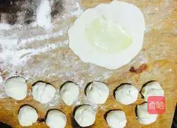 Illustration of how to make simple egg-filled pancakes 6