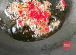 Illustration of how to make fried onion noodles 4