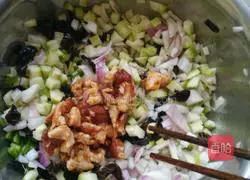 Illustration of how to make Jiaonizuocai 6