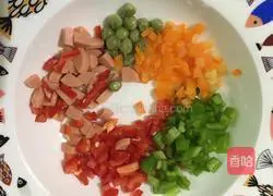 Illustration of how to make Yangzhou fried rice for children 1