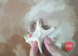 Illustration of how to make shrimp dumplings (including dumpling skins) 8