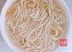 Illustration of how to make cold potato noodles 3