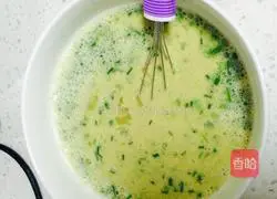 Illustration of how to make egg pancakes 3