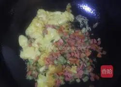 Yangzhou fried rice recipe 4